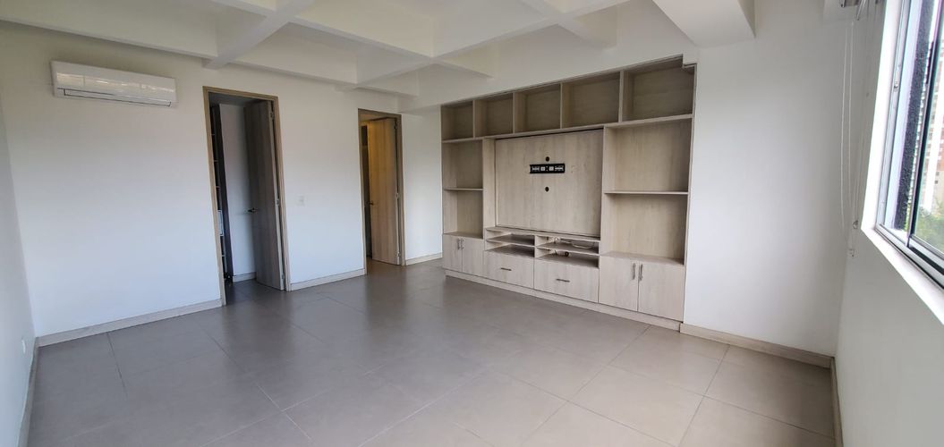 Apartaestudio en venta en Loma De Los Bernal, Medellín, 57 m² · foto 5 de 6