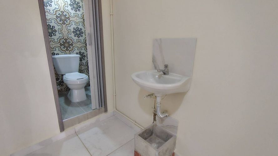 Local en arriendo en El Poblado, Medellín, 37 m² · foto 6 de 10
