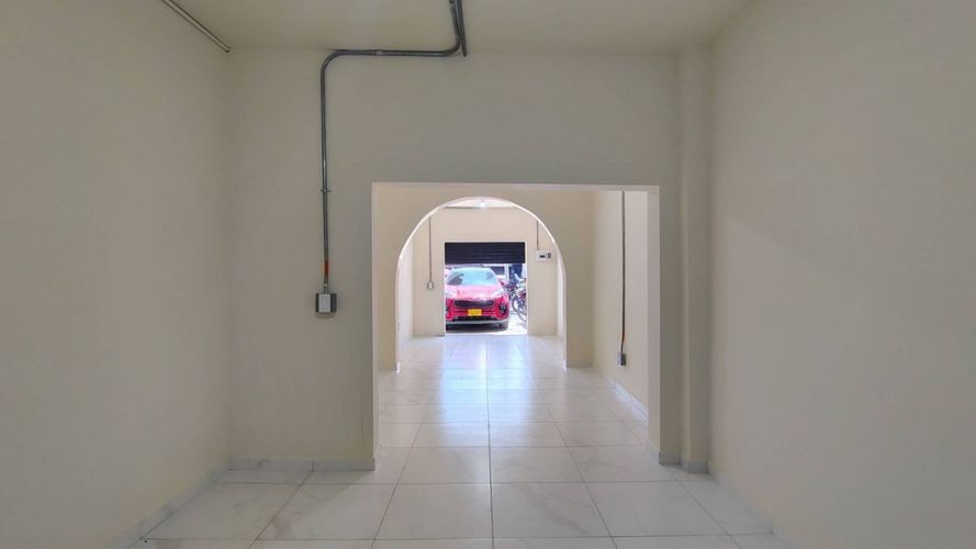 Local en arriendo en El Poblado, Medellín, 37 m² · foto 7 de 10