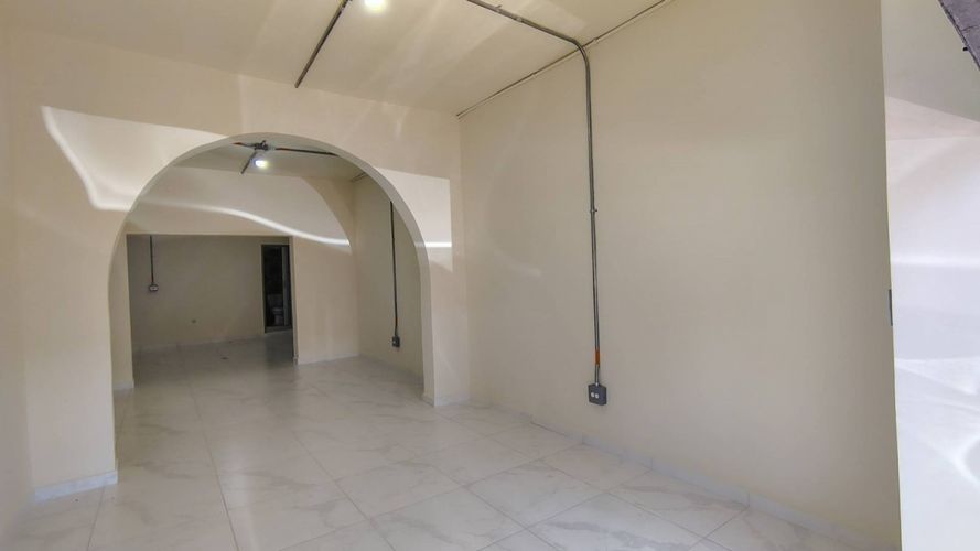 Local en arriendo en El Poblado, Medellín, 37 m² · foto 8 de 10