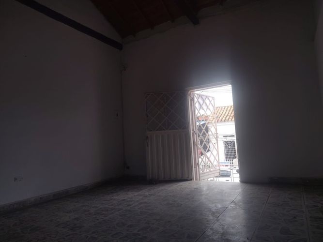 Casa de 3 alcobas en venta en Loma De Bolivar, Cúcuta, 118 m² · foto 8 de 10