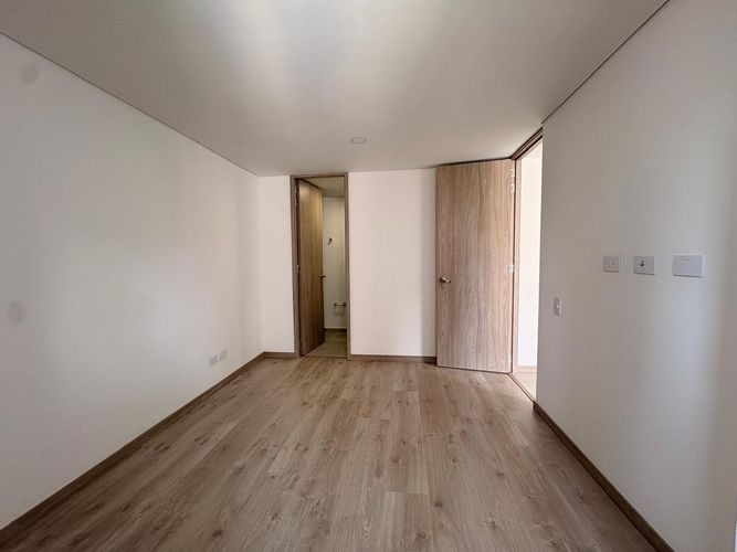 Apartamento de 2 alcobas en arriendo en San Jose, Sabaneta, 59 m² · foto 7 de 10