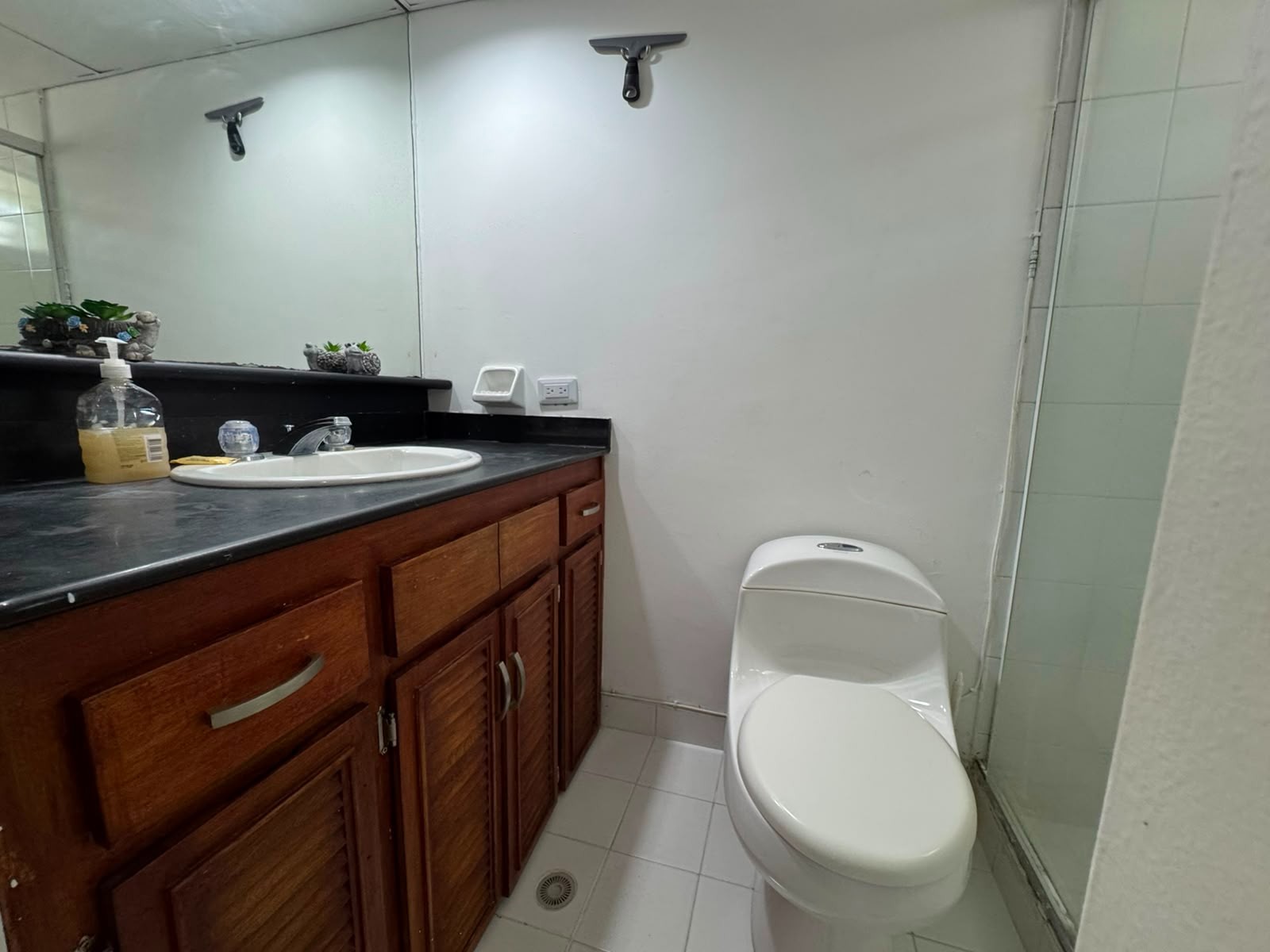 Apartamento en arriendo en El Poblado, Medellín · foto 13 de 14