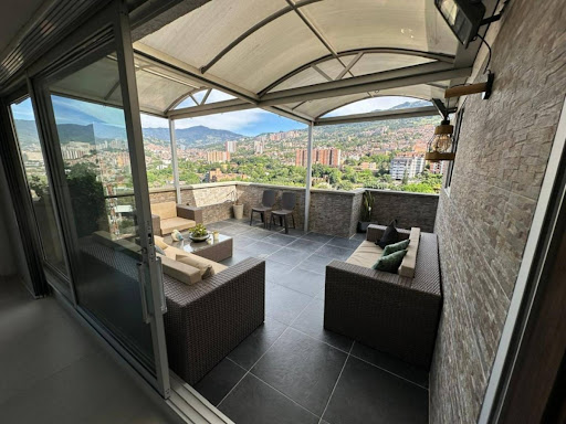 Apartamento en arriendo en Robledo, Medellín · foto 2 de 19