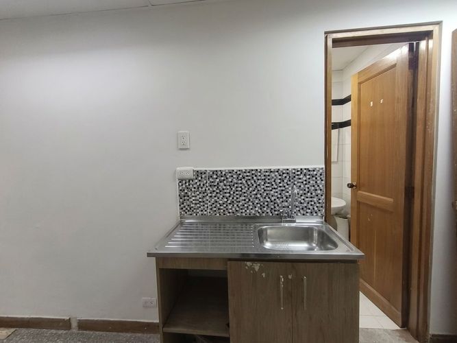 Local en arriendo en Monteazul, Sabaneta, 133 m² · foto 13 de 14