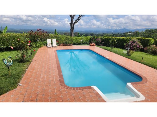 Finca en venta en Arabia, Pereira, 850 m² · foto 5 de 24