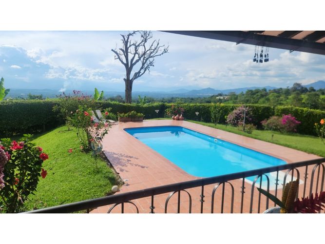 Finca en venta en Arabia, Pereira, 850 m² · foto 19 de 24