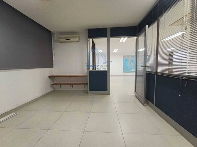 Oficina en arriendo en Milla De Oro, Medellín, 93 m² · foto 5 de 8