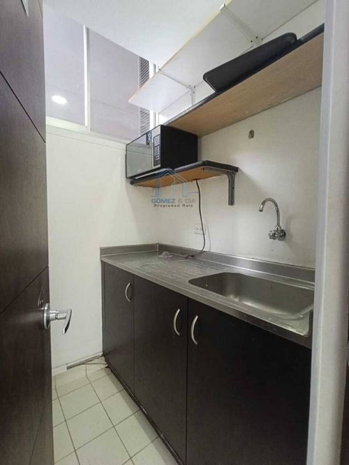 Oficina en arriendo en Milla De Oro, Medellín, 93 m² · foto 7 de 8