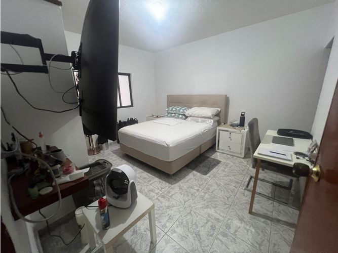 Casa de 3 alcobas en venta en San Alonso, Girón, 190 m² · foto 8 de 18