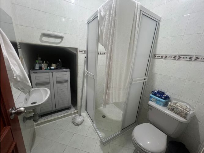 Casa de 3 alcobas en venta en San Alonso, Girón, 190 m² · foto 11 de 18
