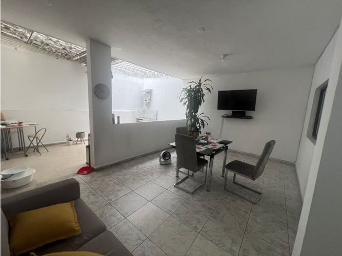 Casa de 3 alcobas en venta en San Alonso, Girón, 190 m² · foto 14 de 18