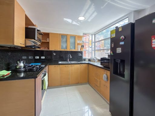 Apartamento de 3 alcobas en venta en Laureles, Medellín, 154 m² · foto 4 de 24