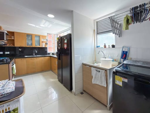 Apartamento de 3 alcobas en venta en Laureles, Medellín, 154 m² · foto 7 de 24