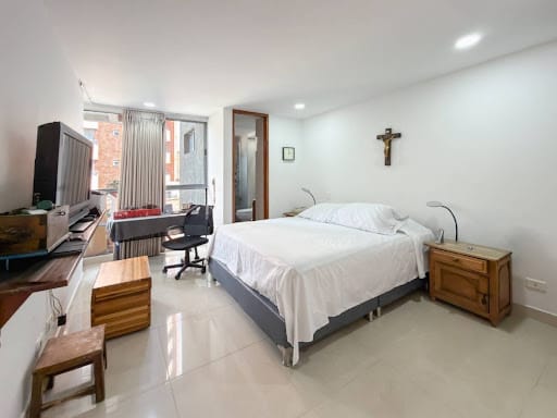 Apartamento de 3 alcobas en venta en Laureles, Medellín, 154 m² · foto 20 de 24
