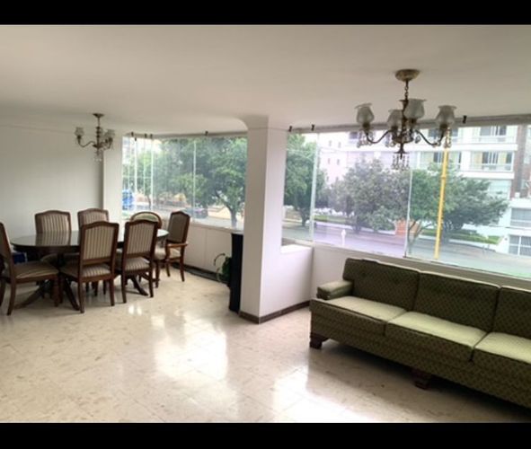 Apartamento en venta en Santa Paula, Bogotá · foto 4 de 9
