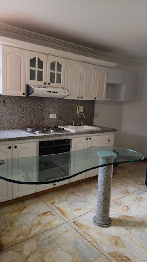Apartaestudio en arriendo en Lorena, Medellín, 51 m² · foto 5 de 17