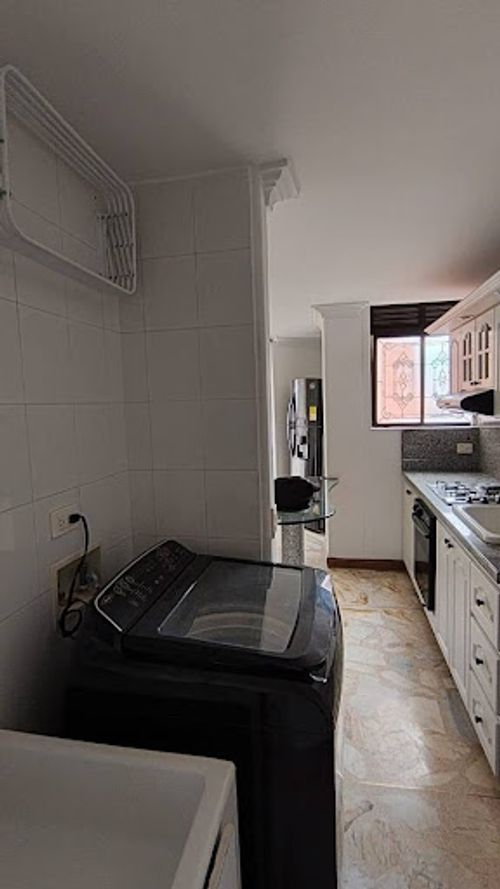 Apartaestudio en arriendo en Lorena, Medellín, 51 m² · foto 16 de 17