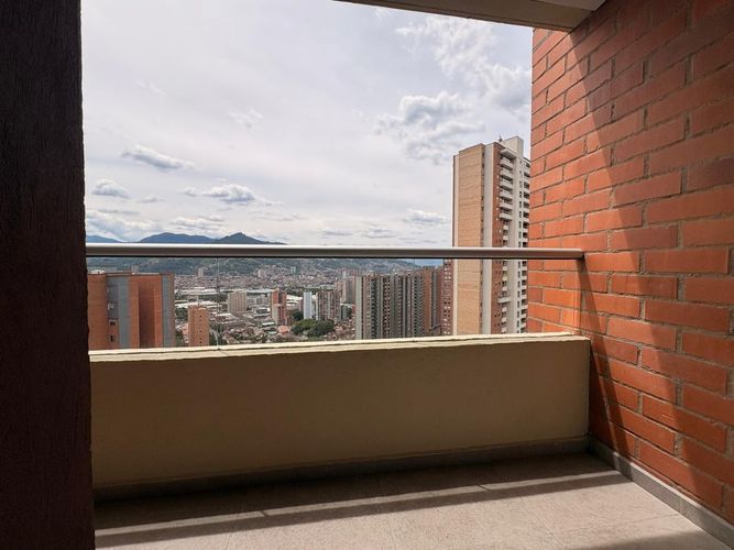 Apartamento de 3 alcobas en venta en Maria Auxiliadora, Sabaneta, 75 m² · foto 14 de 14