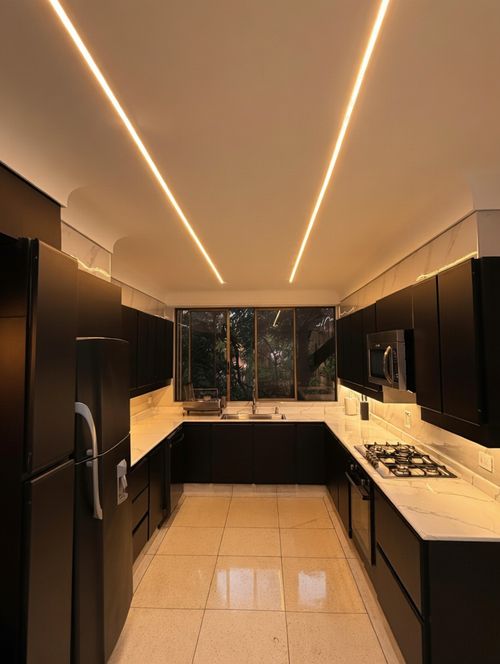 Apartamento en arriendo en El Poblado, Medellín · foto 7 de 18