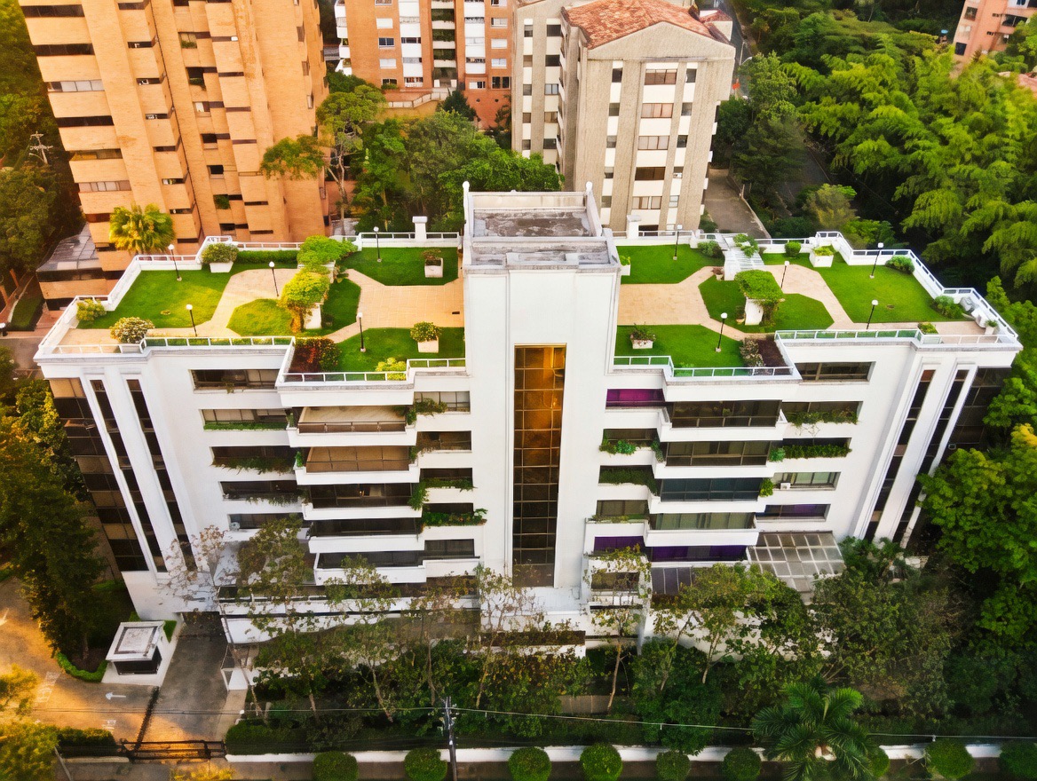 Apartamento en arriendo en El Poblado, Medellín · foto 9 de 18