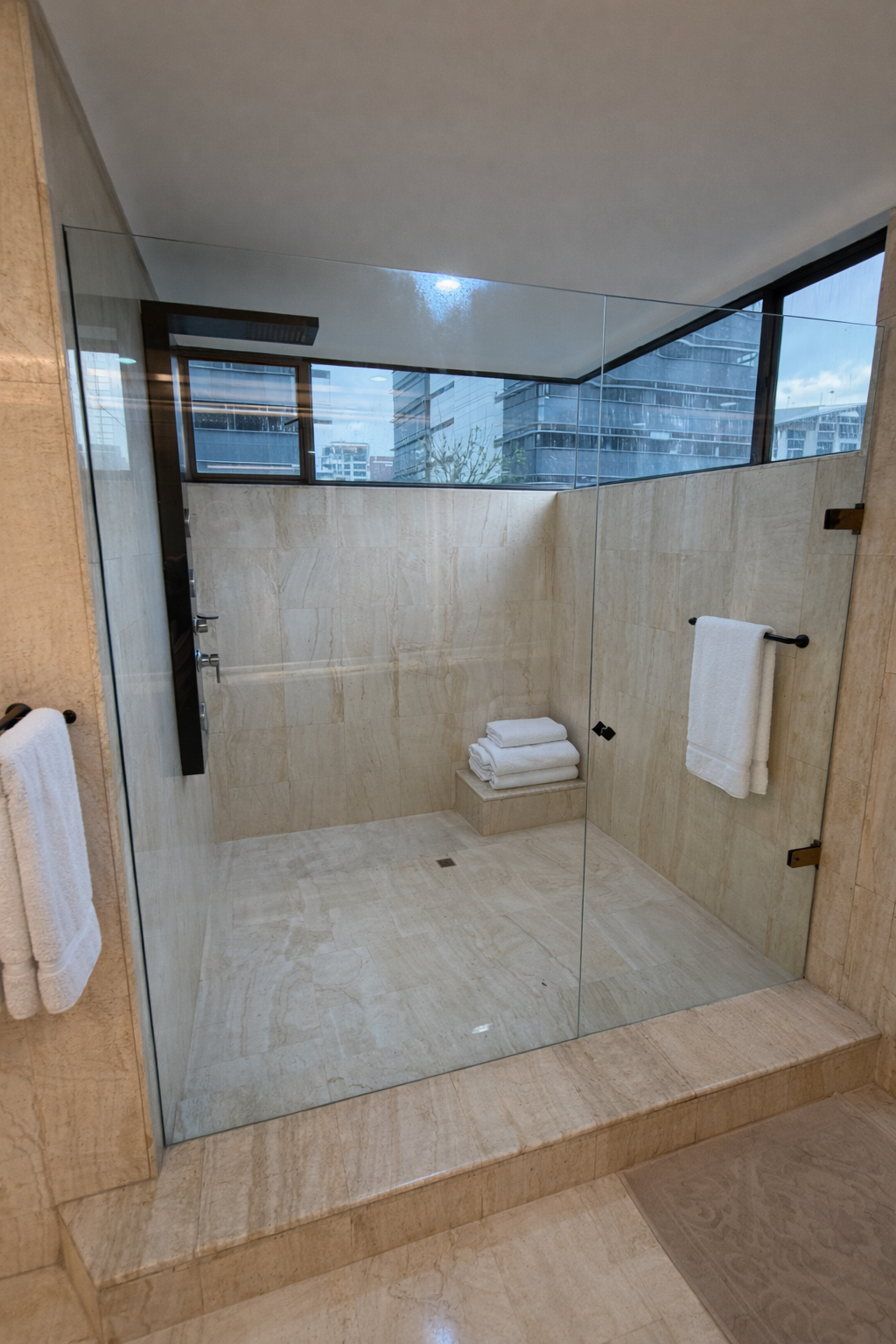 Apartamento en arriendo en El Poblado, Medellín · foto 17 de 18