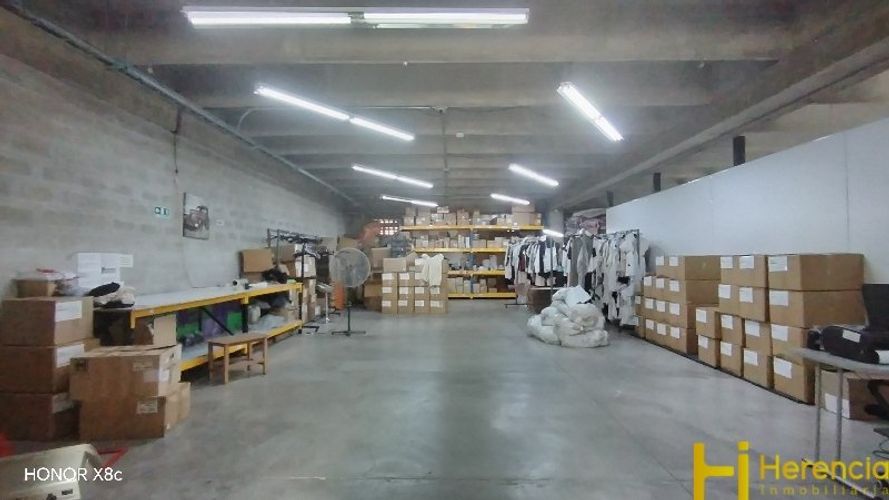 Bodega en arriendo en Viviendas Del Sur, Itagüí, 550 m² · foto 4 de 16