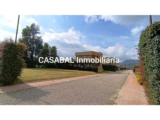 Lote en venta en Fagua, Chía, 407 m² · foto 9 de 10