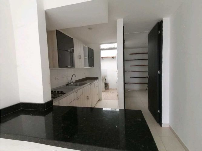 Casa de 3 alcobas en venta en Bosques De Gibraltar, Armenia, 65 m² · foto 2 de 21