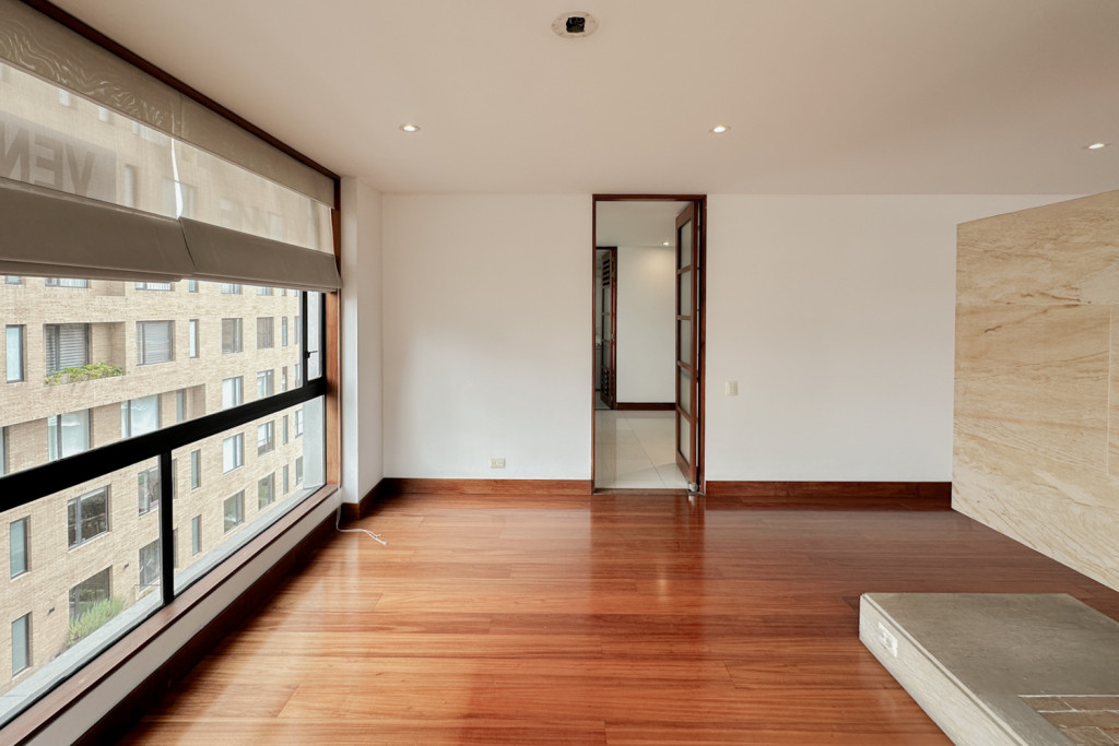 Apartamento en venta en El Chico, Bogotá · foto 8 de 24