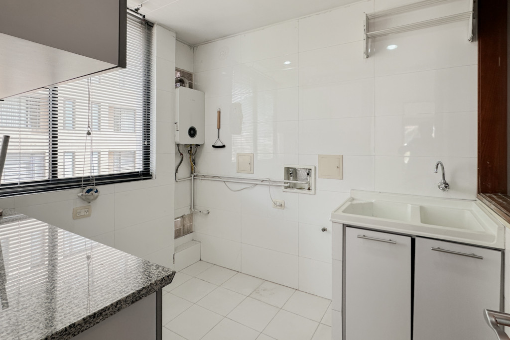 Apartamento en venta en El Chico, Bogotá · foto 11 de 24