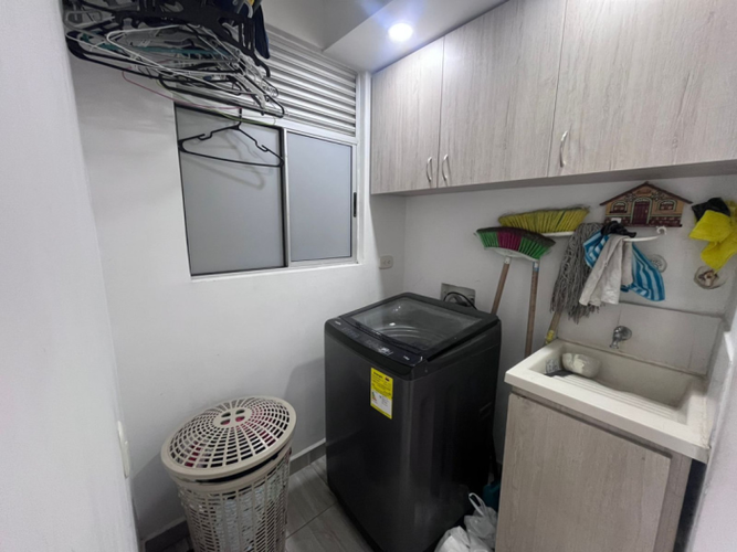 Apartamento de 2 alcobas en venta en Cencar- Yumbo, Yumbo, 53 m² · foto 4 de 11