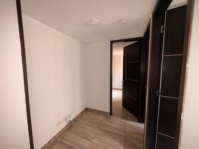 Apartamento de 3 alcobas en venta en Conjunto Residencial Solera La Prosperidad, Madrid, 63 m² · foto 3 de 22