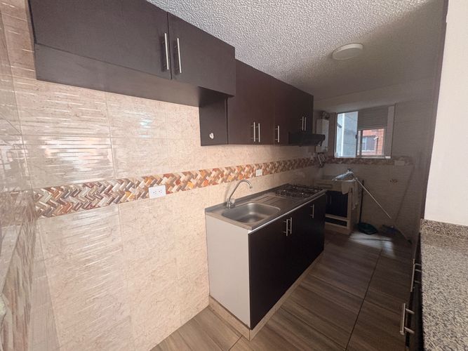 Apartamento de 3 alcobas en venta en Conjunto Residencial Solera La Prosperidad, Madrid, 63 m² · foto 10 de 22