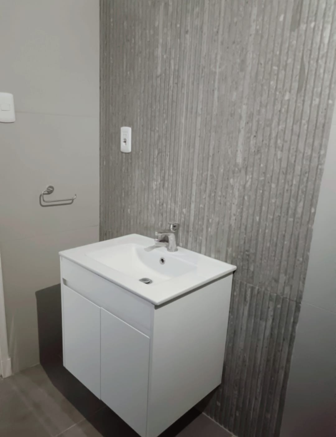 Exclusivo apartamento de 1 dormitorio con terraza, como a estrenar en el corazón del Buceo, a pasos de la Rambla. · Foto 8