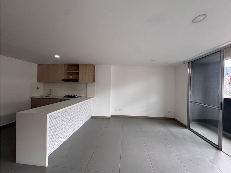Apartamento en venta en Ciudad Del Río, Medellín · foto 3 de 15
