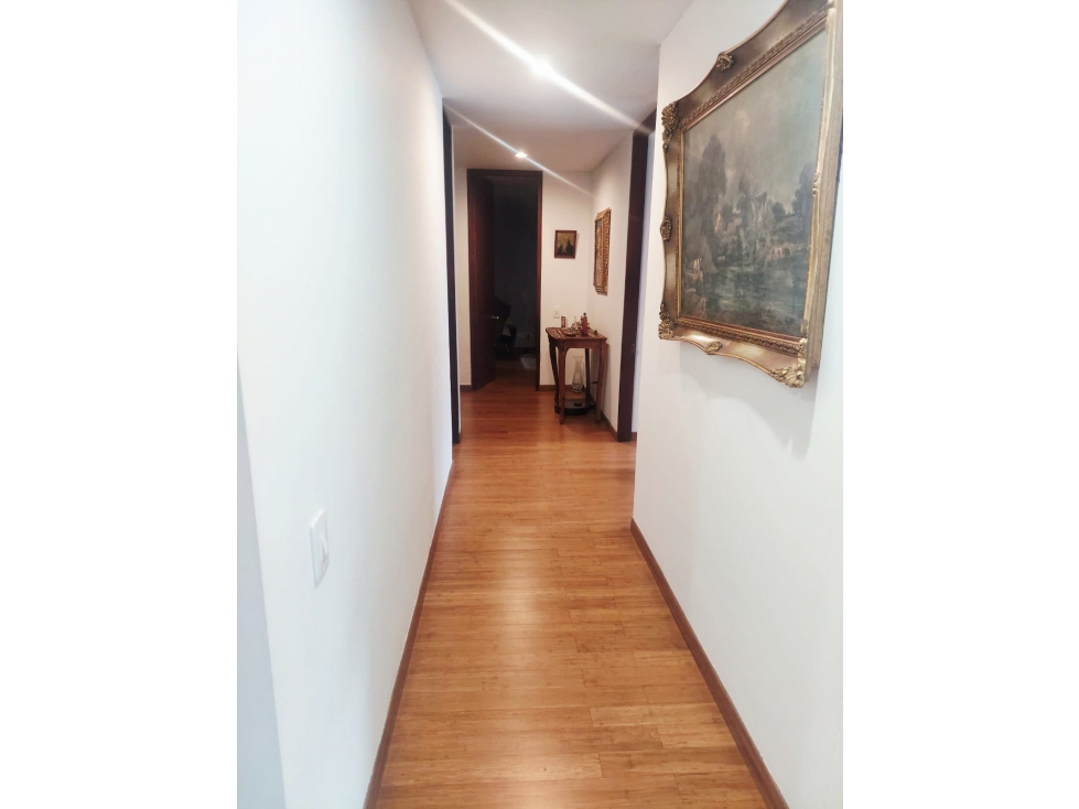 Apartamento en venta en Santa Barbara, Bogotá · foto 10 de 11
