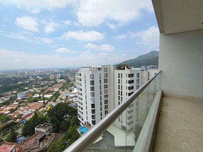Apartamento de 3 alcobas en venta en Menga, Cali, 144 m² · foto 7 de 24