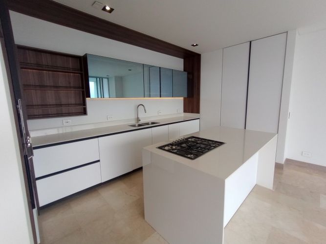 Apartamento de 3 alcobas en venta en Menga, Cali, 144 m² · foto 10 de 24