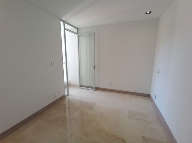 Apartamento de 3 alcobas en venta en Menga, Cali, 144 m² · foto 18 de 24