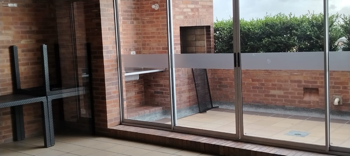 Apartamento de 2 alcobas en venta en Engativá, Bogotá, 41 m² · foto 14 de 24