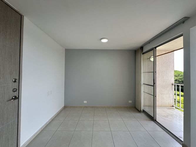 Apartamento de 2 alcobas en venta en Ub. Quintas De Bolivar, Jamundí, 62 m² · foto 4 de 24