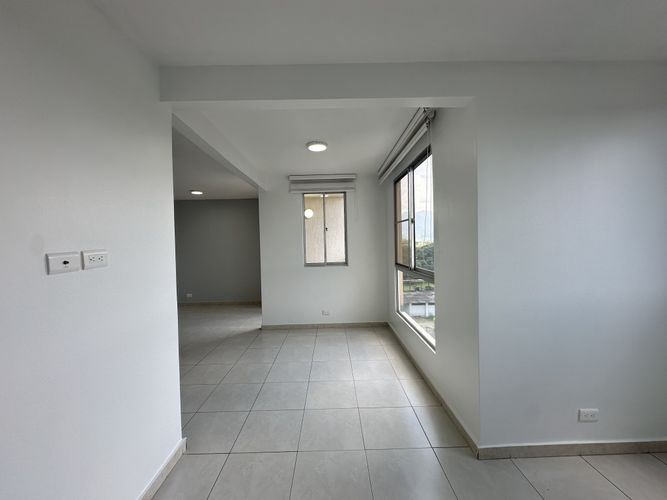 Apartamento de 2 alcobas en venta en Ub. Quintas De Bolivar, Jamundí, 62 m² · foto 8 de 24