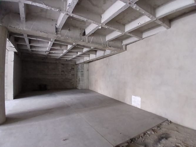 Bodega en arriendo en Santa Mónica, Medellín, 200 m² · foto 5 de 7