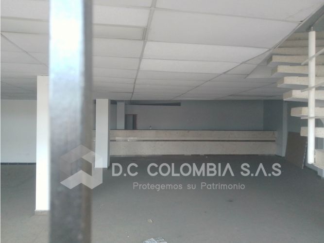 Local en venta en Popular, Cúcuta, 345 m² · foto 12 de 24