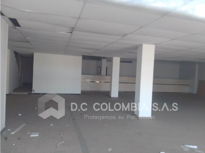 Local en venta en Popular, Cúcuta, 345 m² · foto 19 de 24