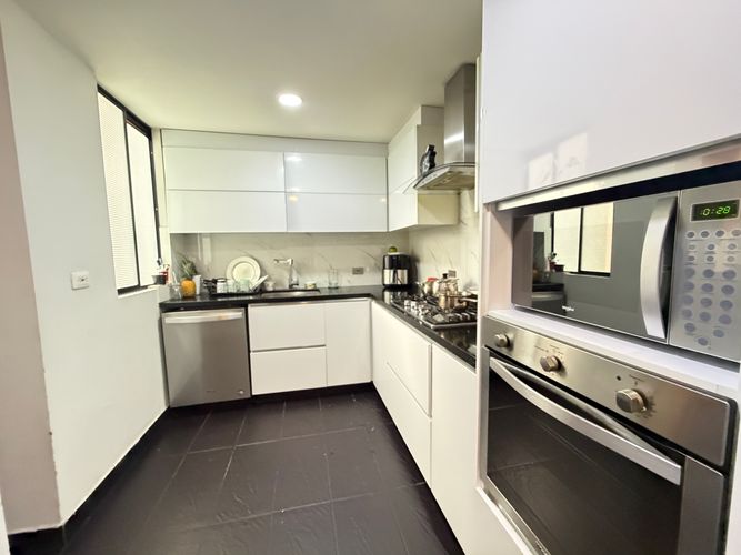 Apartamento de 3 alcobas en venta en Colina Campestre, Bogotá, 134 m² · foto 7 de 19