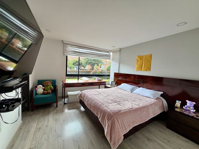 Apartamento de 3 alcobas en venta en Colina Campestre, Bogotá, 134 m² · foto 16 de 19