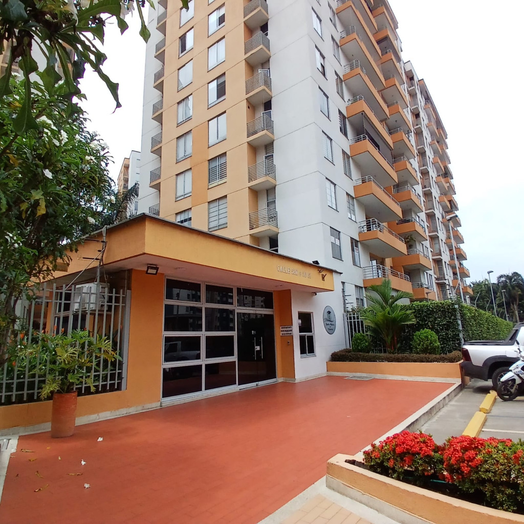 Apartamento en Arriendo en Urbanizacion la flora, Cali