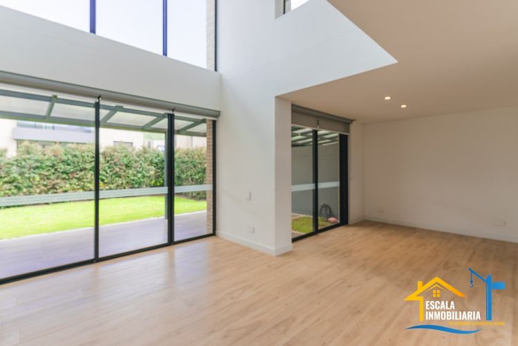 Casa de 4 alcobas en venta en Rozo, Cota, 194 m² · foto 13 de 24
